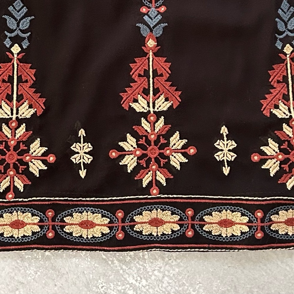 Sundance Mythical Spirit Silk Floral Embroidered Top in Black XS - Picture 5 of 9
